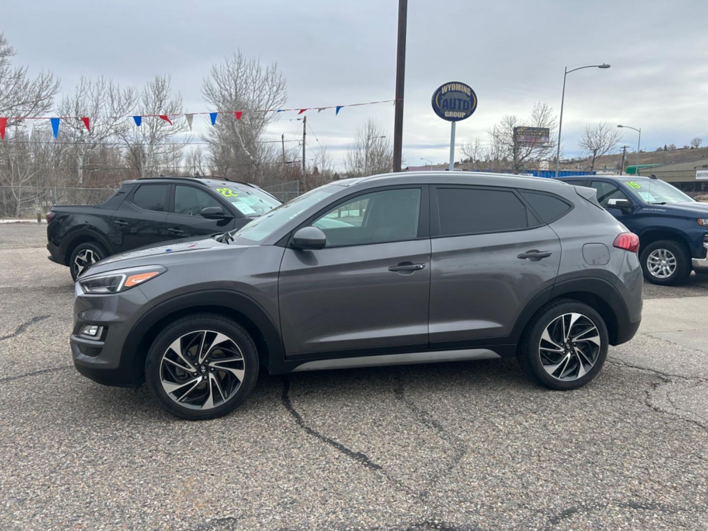 2020 Dark Gray /Black Hyundai Tucson SEL (KM8J3CAL4LU) with an 2.4L engine, Automatic transmission, located at 3030 CY Ave, Casper, WY, 82604, (307) 265-3830, 42.827816, -106.357483 - Photo#0